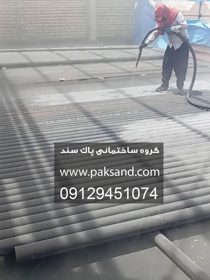 سندبلاست صنعتی؛ افزایش عمر مفید سطوح فلزی و بتنی با پاکسند